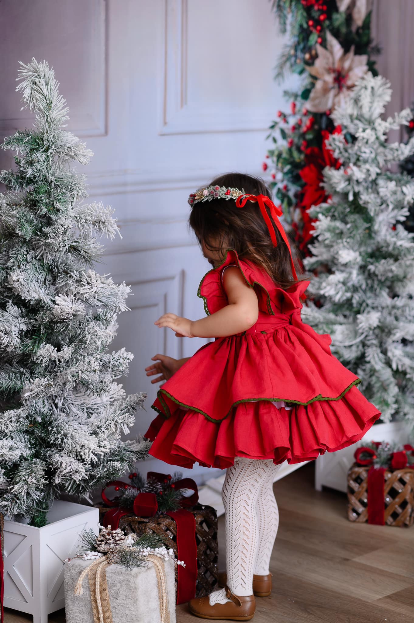 Kate Christmas Flower Arch White Wall Backdrop Designed by Emetselch