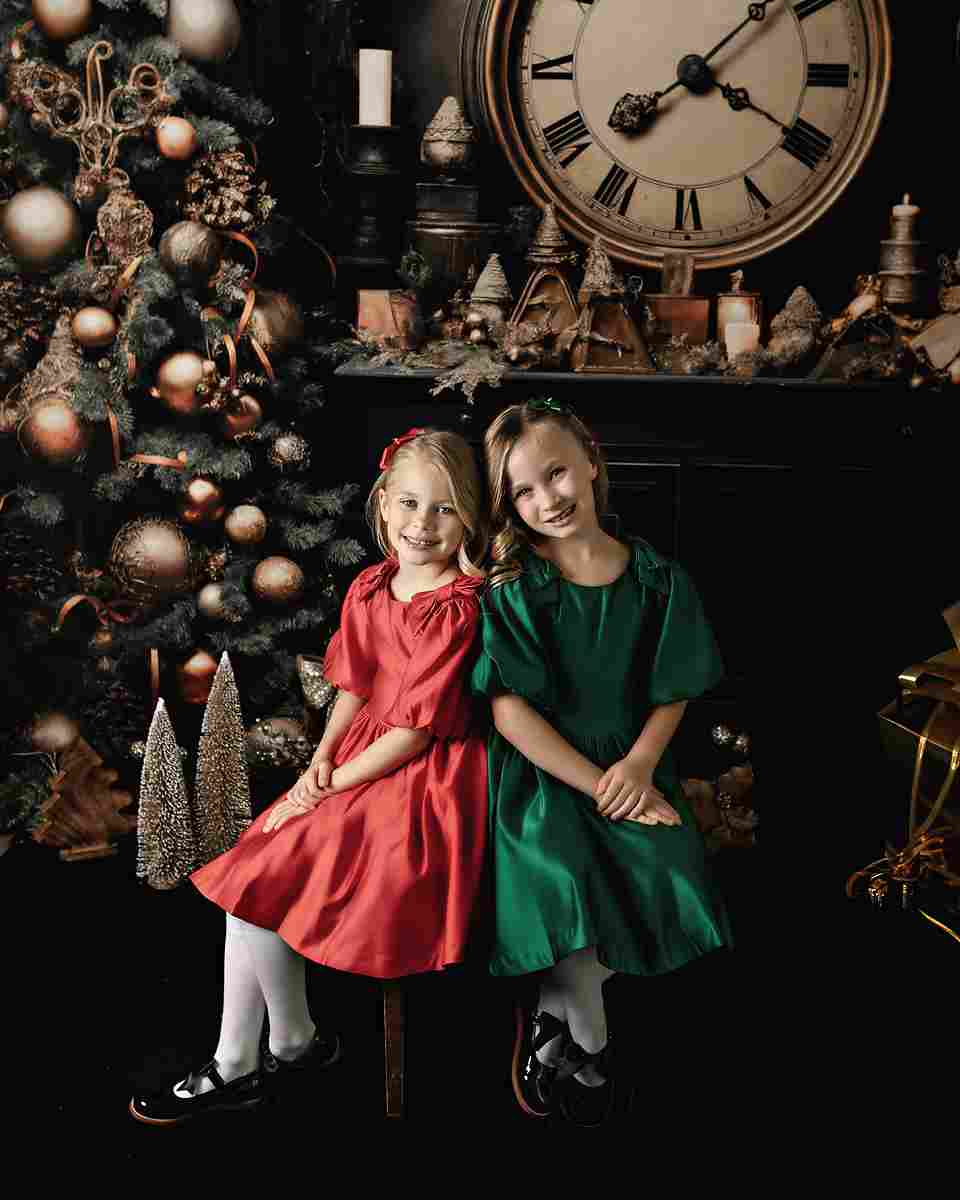 Kate Victorian Christmas Clock Backdrop for Photography