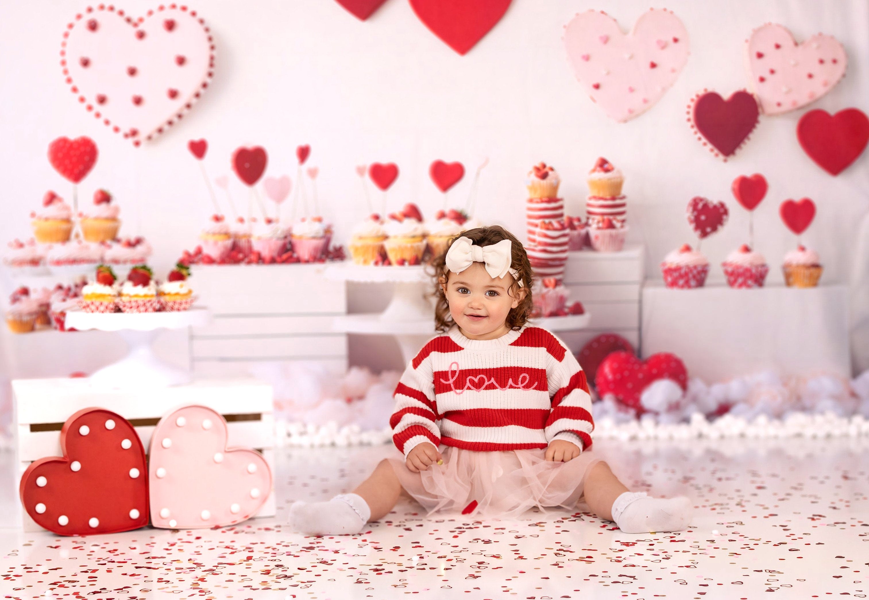 Kate Valentine Heart Cupcake Backdrop Designed by Emetselch