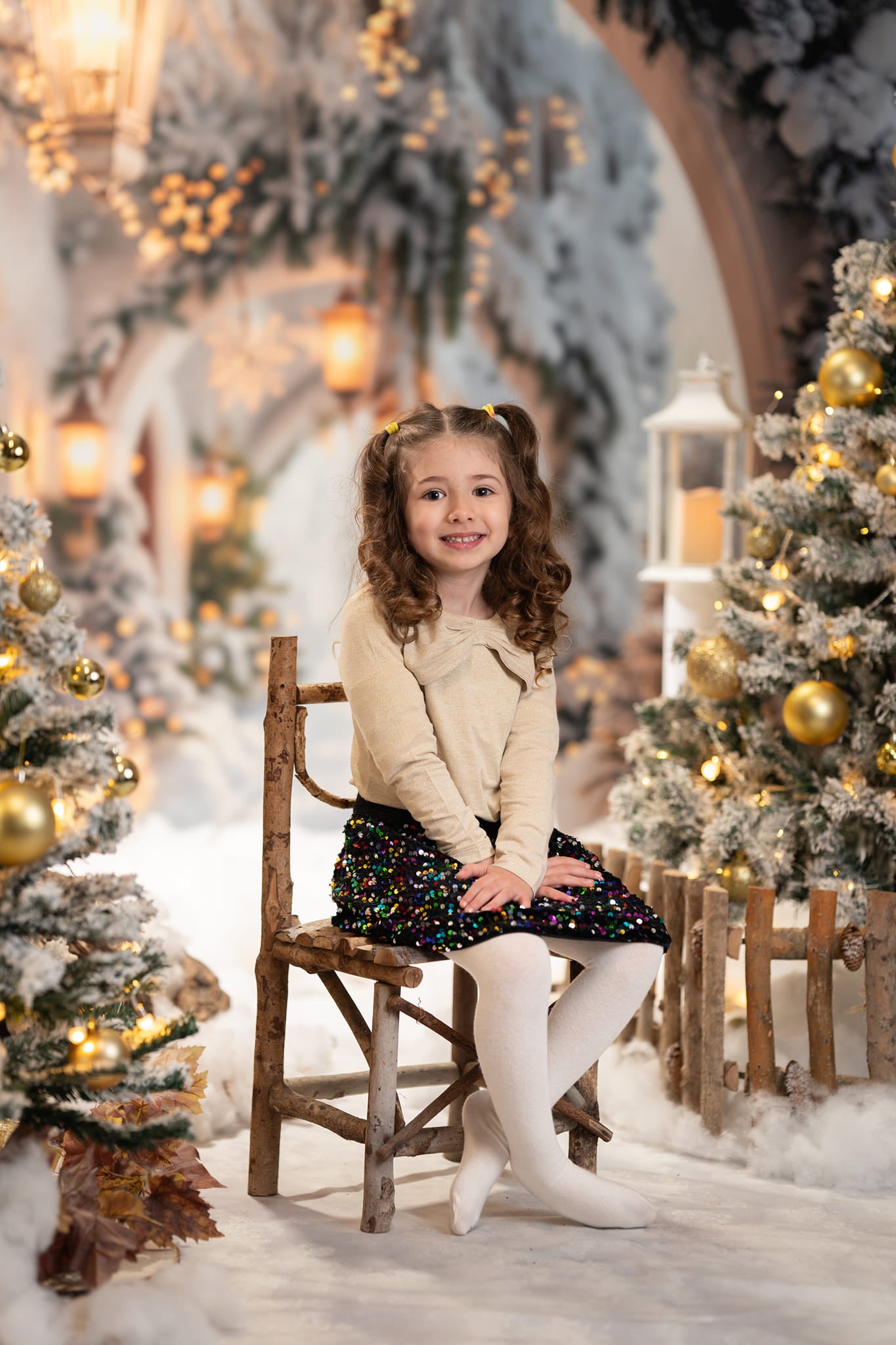 Kate Winter Retro White Flower Christmas Arch Hallway Backdrop+Winter White Snow Floor Backdrop