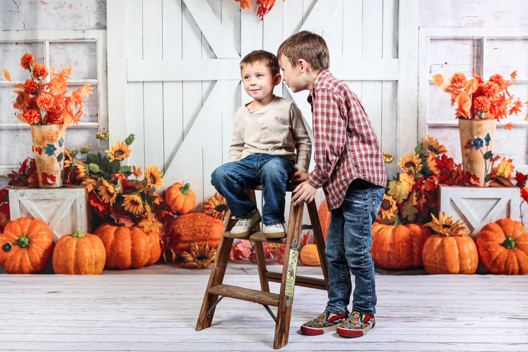 Kate Autumn Pumpkin Backdrop White Barn Door Fallen leaves Designed by Emetselch - Kate Backdrop AU