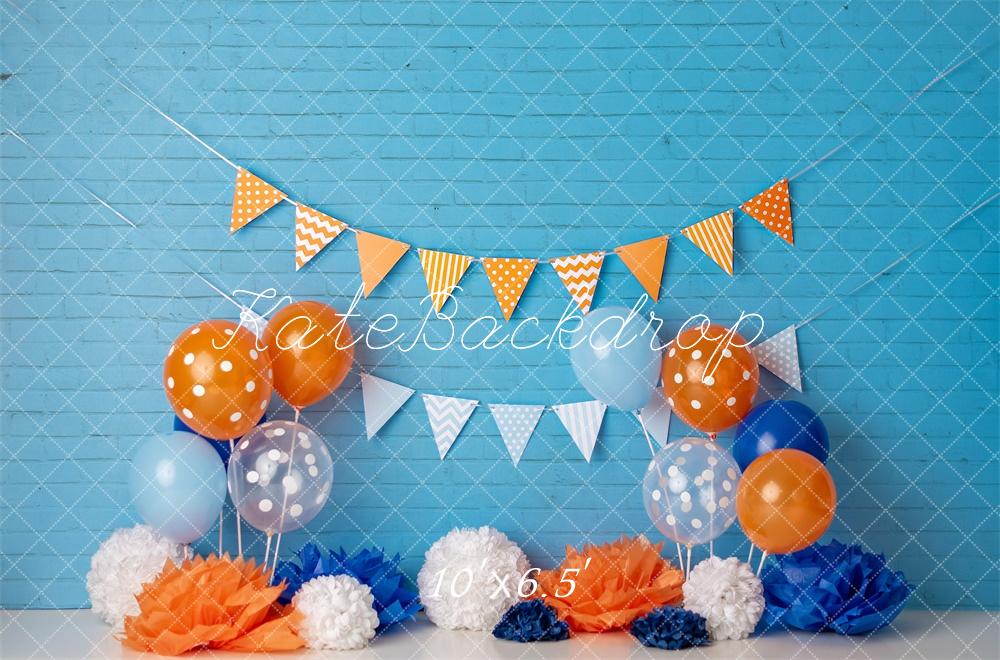 Kate Cake Smash Blue Wall Balloon Backdrop Designed by Mandy Ringe Photography