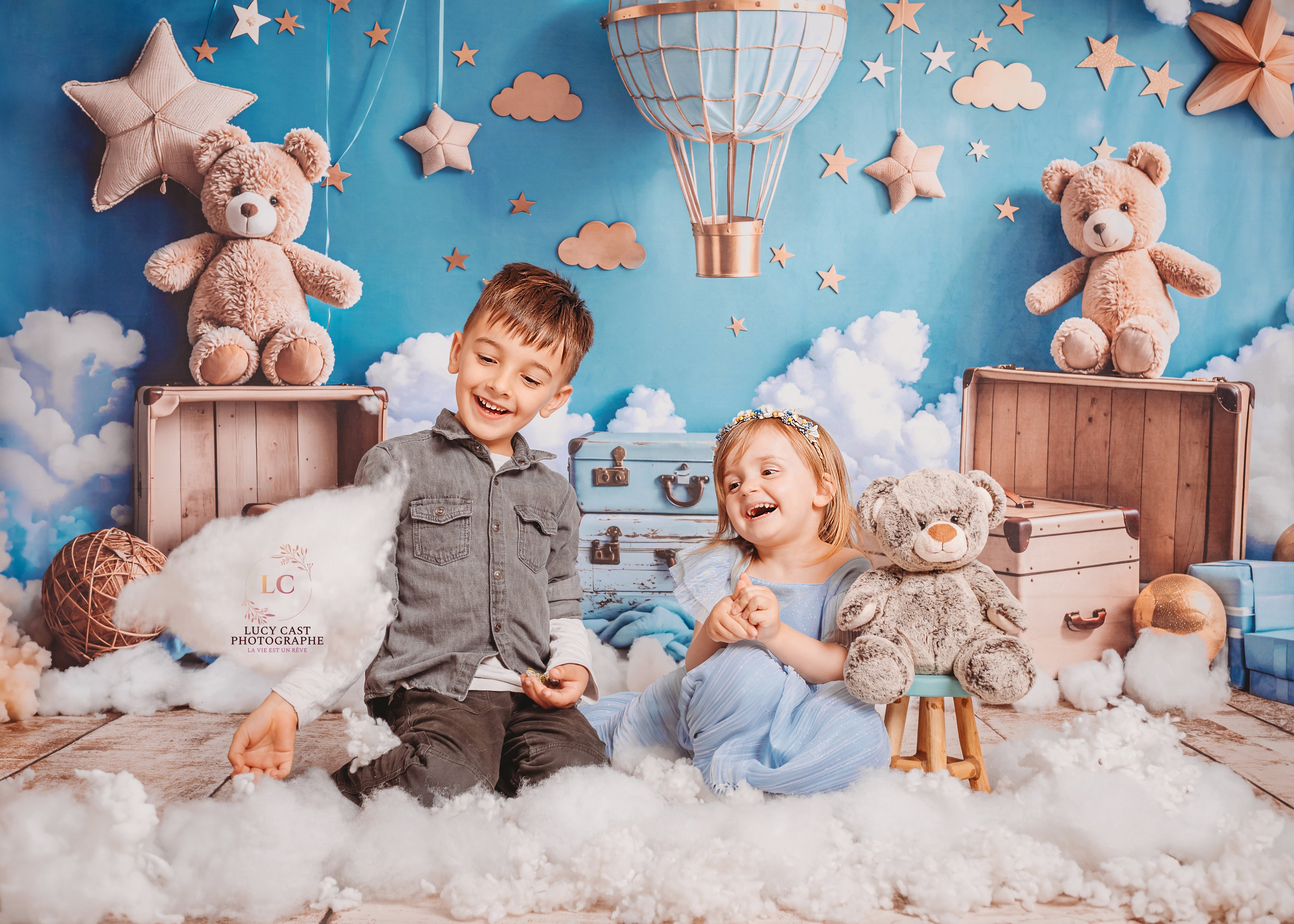 Kate Hot Air Balloon Teddy Bear Backdrop