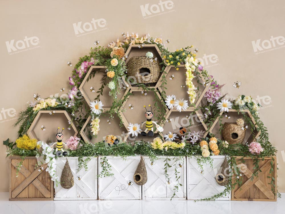 Kate Honeycomb Garden Backdrop Cake Smash Designed by Emetselch